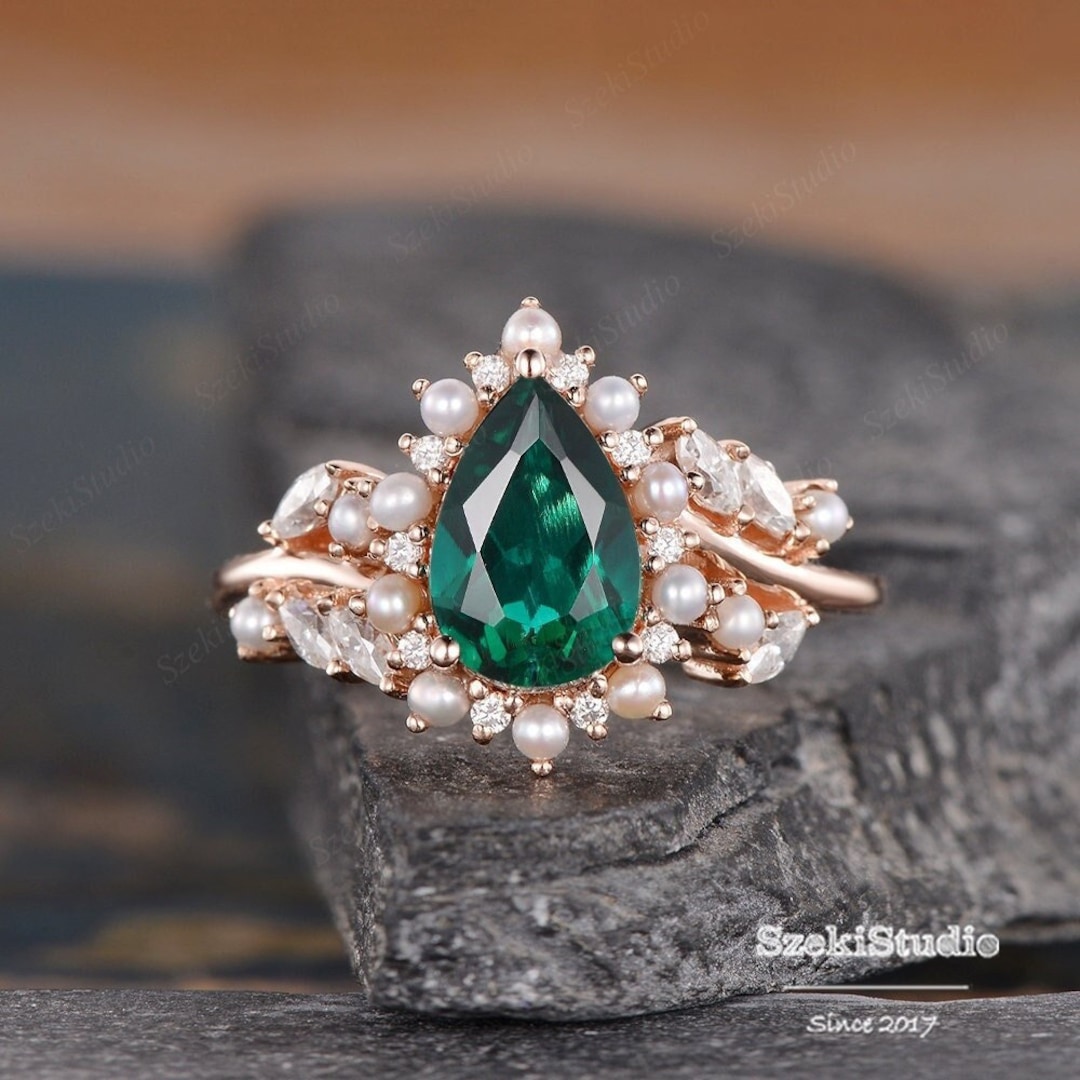 Vintage Emerald Engagement Ring Rose Gold Pearl Ring Vine Diamond ...