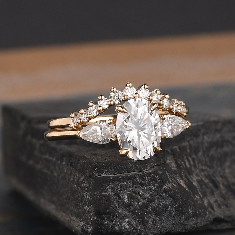 Oval Cut Bridal Set Yellow Gold Moissanite Engagement Ring Set | Etsy