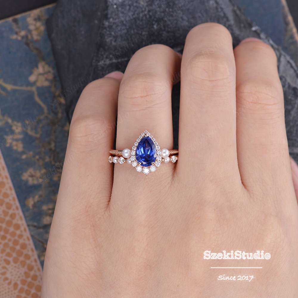 Pearl shop sapphire ring