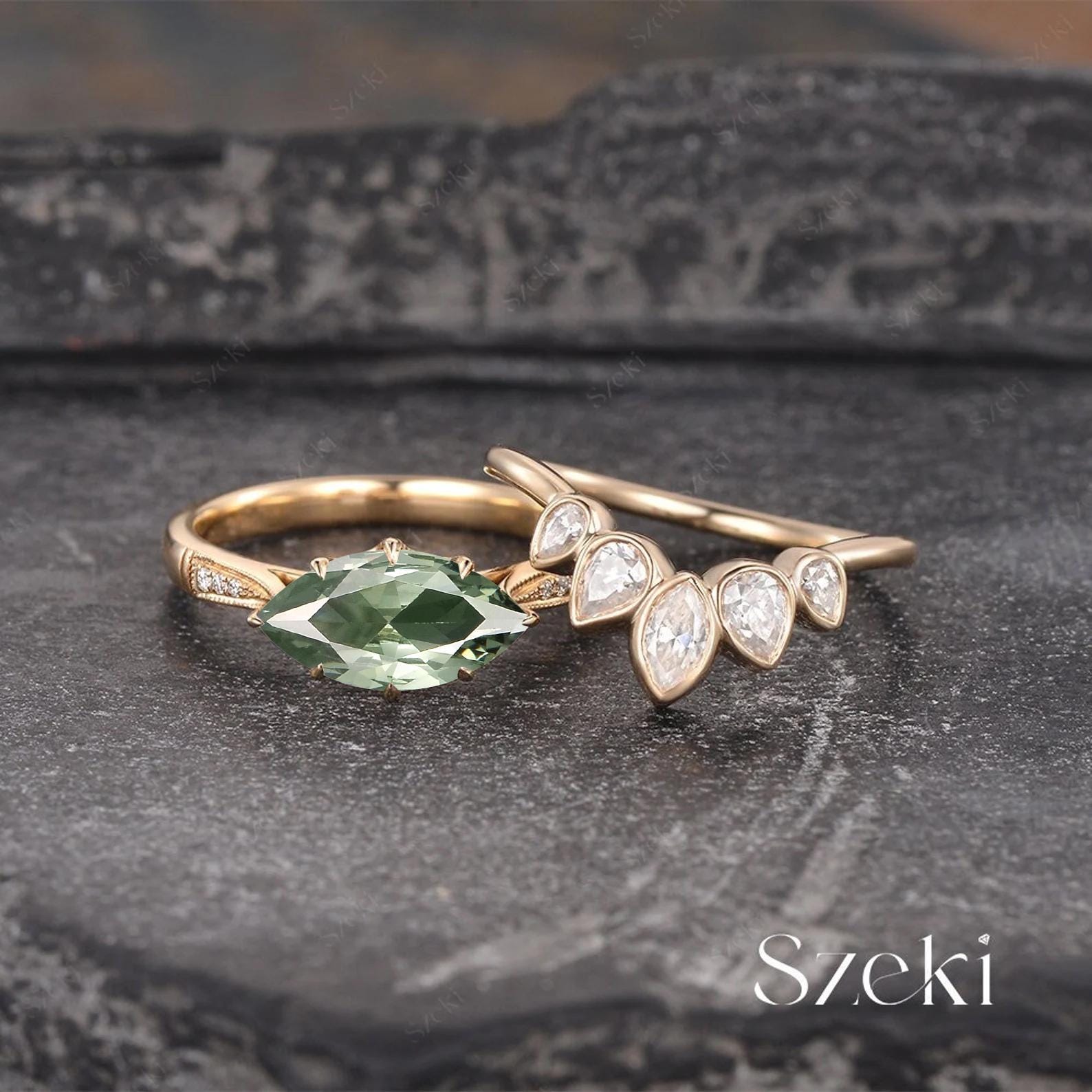 ヴィンテージ マーキスカット グリーンサファイア エンゲージリング