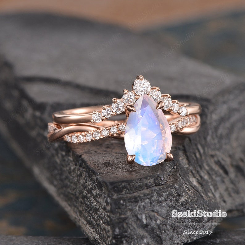 Infinity Pear Shaped Moonstone Engagement Ring Rose Gold 6x9mm - Etsy