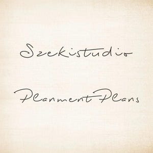 Pode incluir: Fundo creme com texto manuscrito preto. A linha superior diz "Szekistudio" em escrita cursiva. Abaixo, o texto "Planment Plans" também está escrito em cursivo.