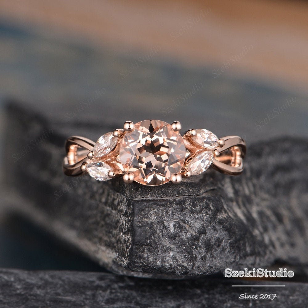 Gold Vine Ring - Etsy