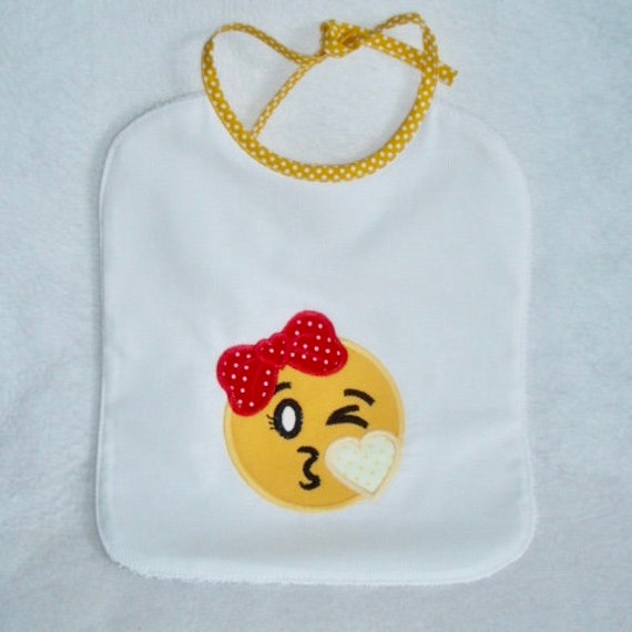 Bavoir en Coton Pour Bébé //Bavoir Enfant Personnalisé avec Une Broderie Machine Applique Émoticône 