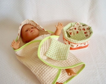 Doll garment // Bath cape for doll doll// Accessory bath baby doll/ Bath cape sold with pan and wipes