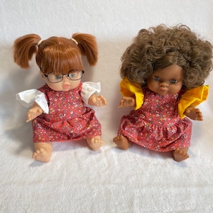 Doll garment Paola Reina or Minikane 34 cm // Flared flower dress with floating sleeves //Printed fabric dress