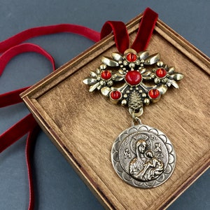 Dukach tradishional ukrainian pendant, brass coin pendant, Ethnic Ukrainian decoration Dukach, Ukrainian jewelry, vintage pendant