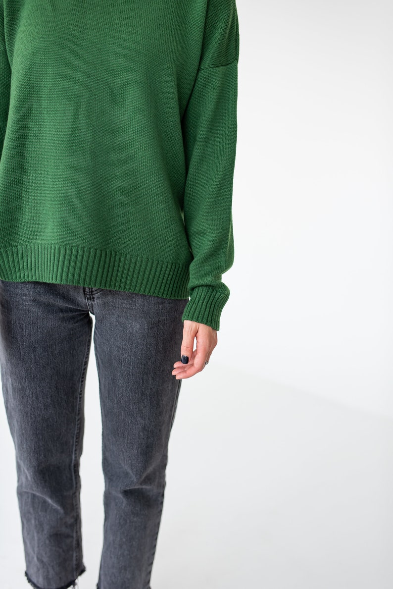 Green merino wool sweater for women, Stylish casual loose knit crew neck sweater image 5