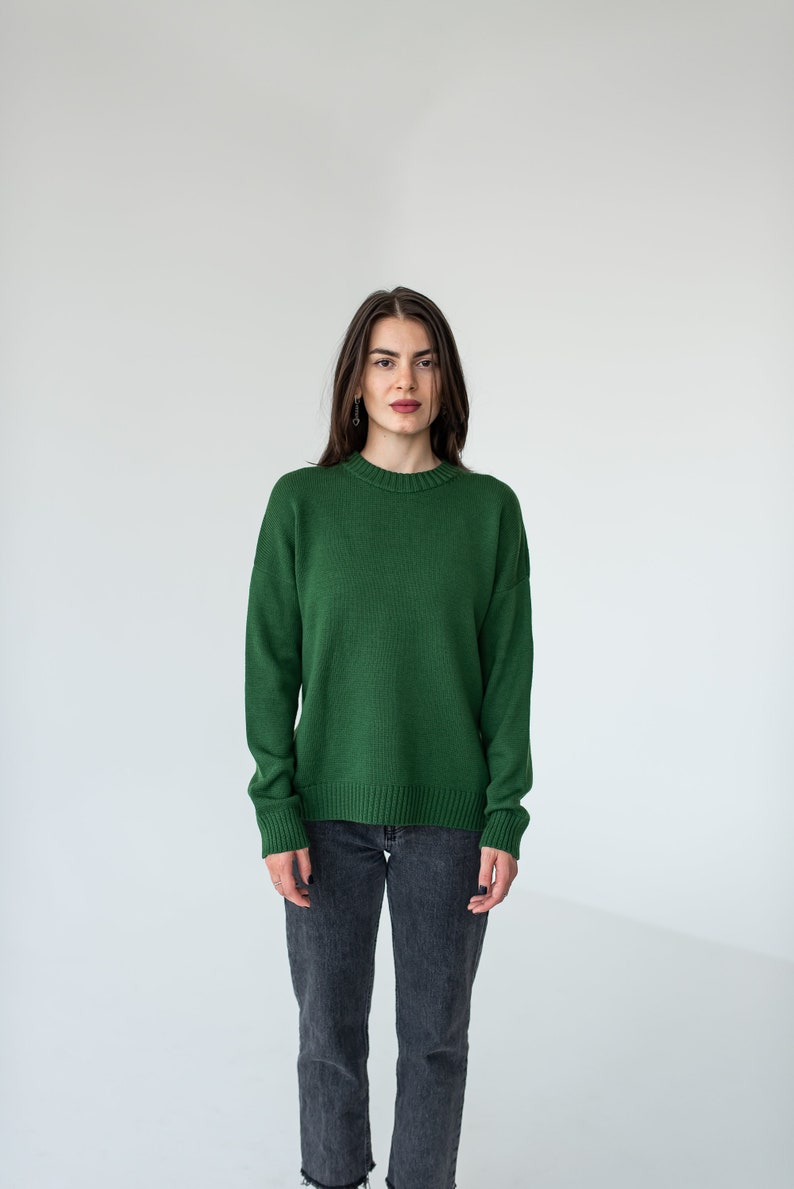 Green merino wool sweater for women, Stylish casual loose knit crew neck sweater image 2