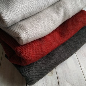 Suéter de gran tamaño de lana merino, cuello alto de lana cálido de terracota, suéter cálido minimalista para mujeres imagen 10