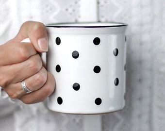 Tasse à café en grès | Grande tasse à café | Tasse mignonne | Tasse EXTRA LARGE à pois blancs, tasse à café unique en poterie faite à la main, cadeau pour les amateurs de thé