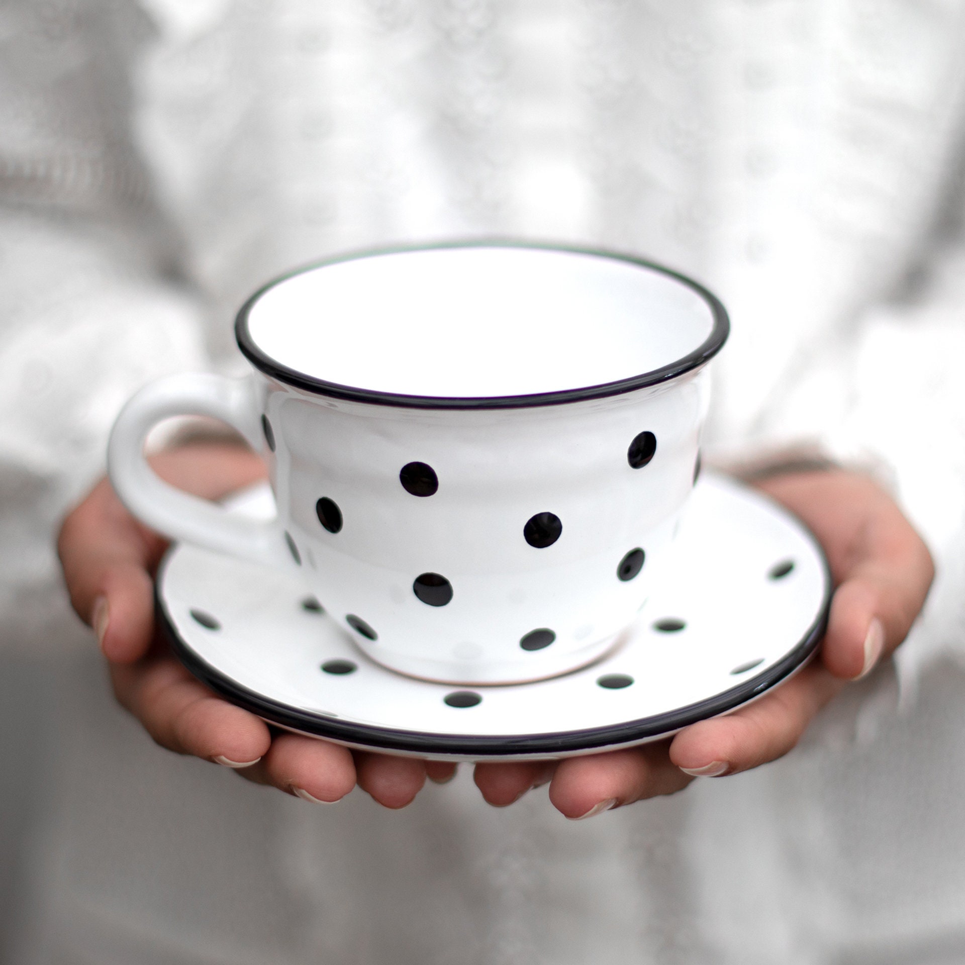 Taza de café grande / taza de sopa de cerámica / taza de café de gres,  lunares blancos y negros, taza EXTRA GRANDE, taza linda de cerámica hecha a  mano -  México