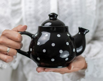 Théière en céramique noire, théière en poterie faite main, pour 1-2 tasses à pois blancs, grès unique, cadeau de pendaison de crémaillère pour les amateurs de thé