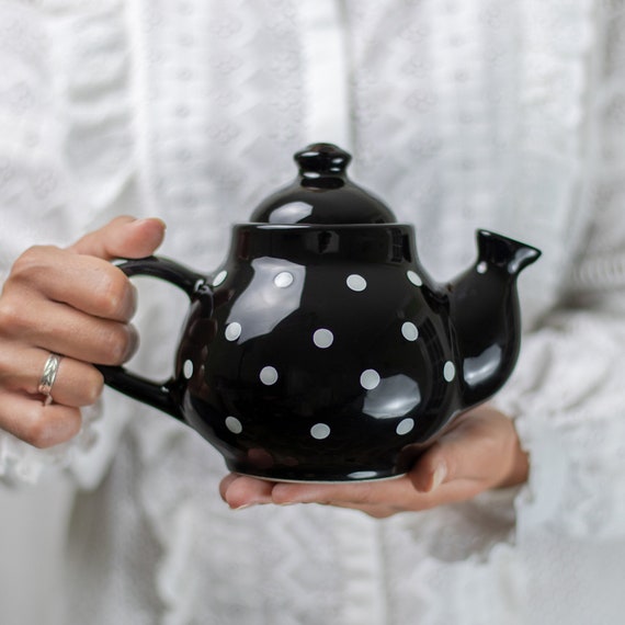 Black Ceramic Teapot, Handmade Pottery Tea Pot, for 1-2 CUP With White  Polka Dot, Unique Stoneware, Housewarming Gift for Tea Lovers 