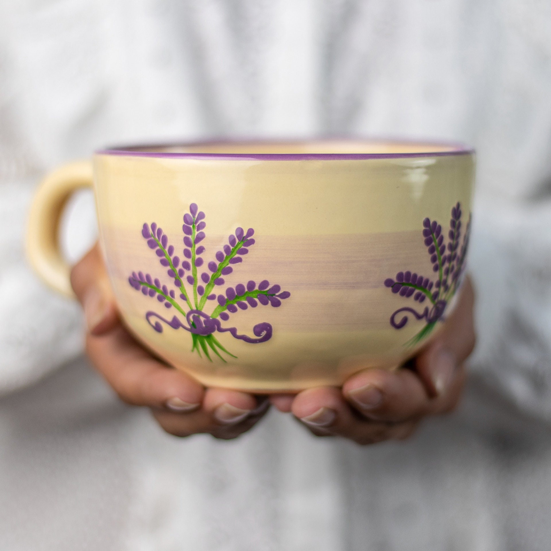 Taza de café grande / taza de sopa de cerámica / taza de café de gres,  lunares rojos y blancos, taza EXTRA GRANDE, taza linda de cerámica hecha a  mano -  España