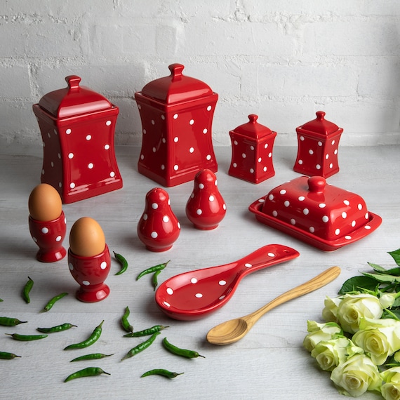 Set da cucina rosso / Contenitori, Barattoli di spezie, Piatto di burro, Set  di ampolle, Porta cucchiaio, Portauova, Set di 10 a pois bianchi in  ceramica fatti a mano -  Italia