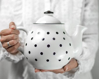 White Ceramic Teapot, Handmade Pottery Tea Pot, Extra Large with Black Polka Dot, Unique Stoneware, Housewarming Gift for Tea Lovers