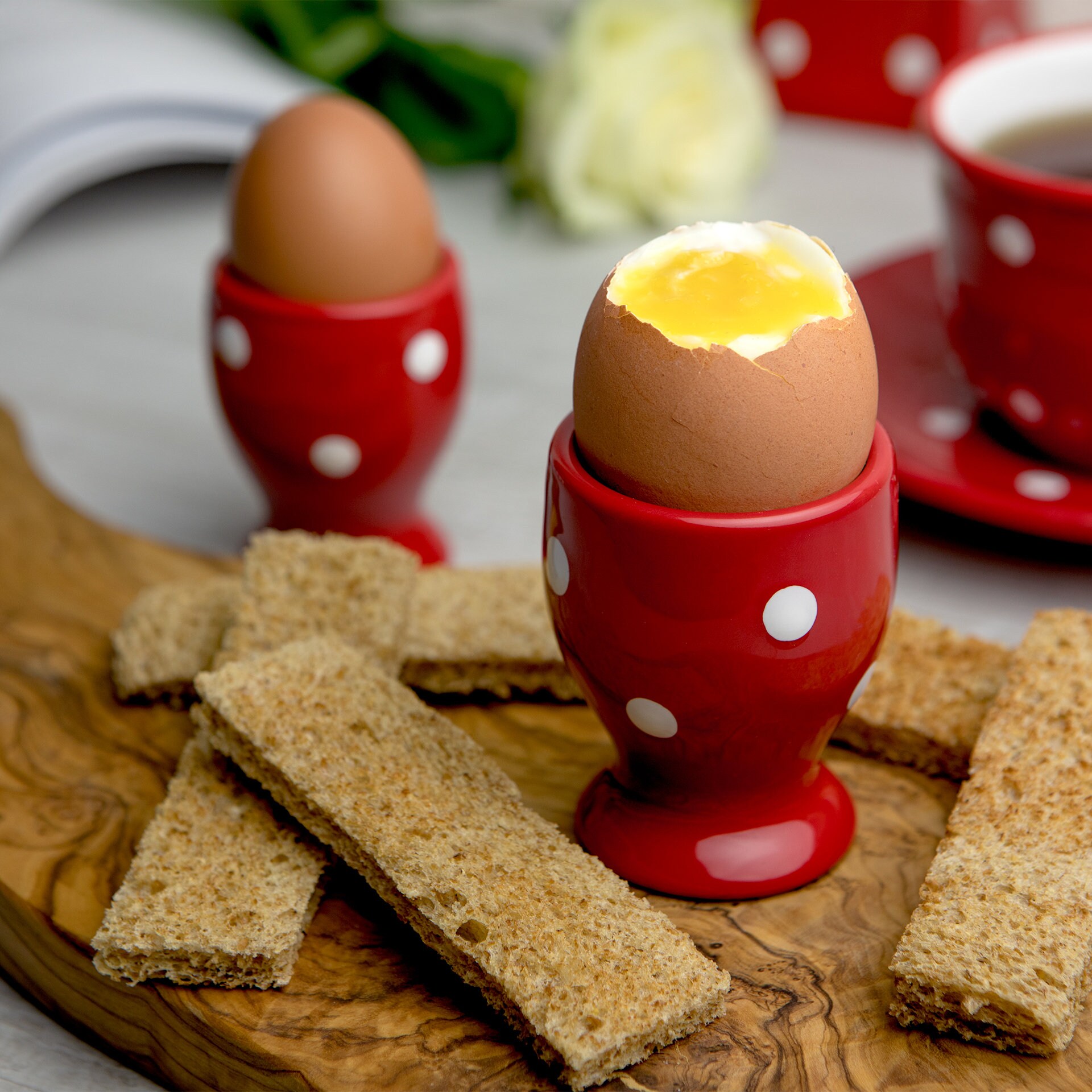 Porte-Oeufs | Fr Ensemble de Tasse d'oeufs Porte-Oeuf en Céramique, Rouge et Blanc Polka Dot Pottery