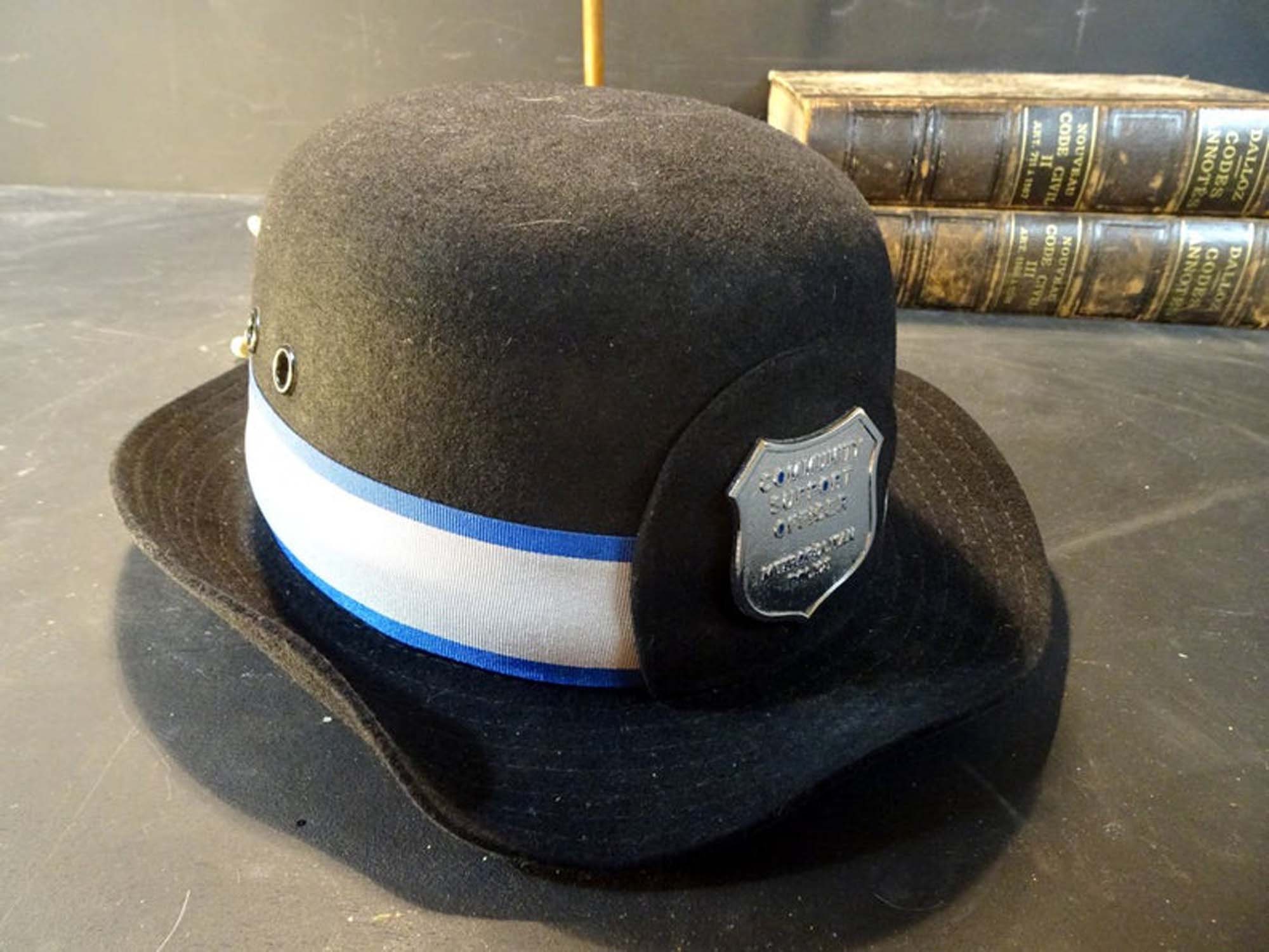 London police hat Italia