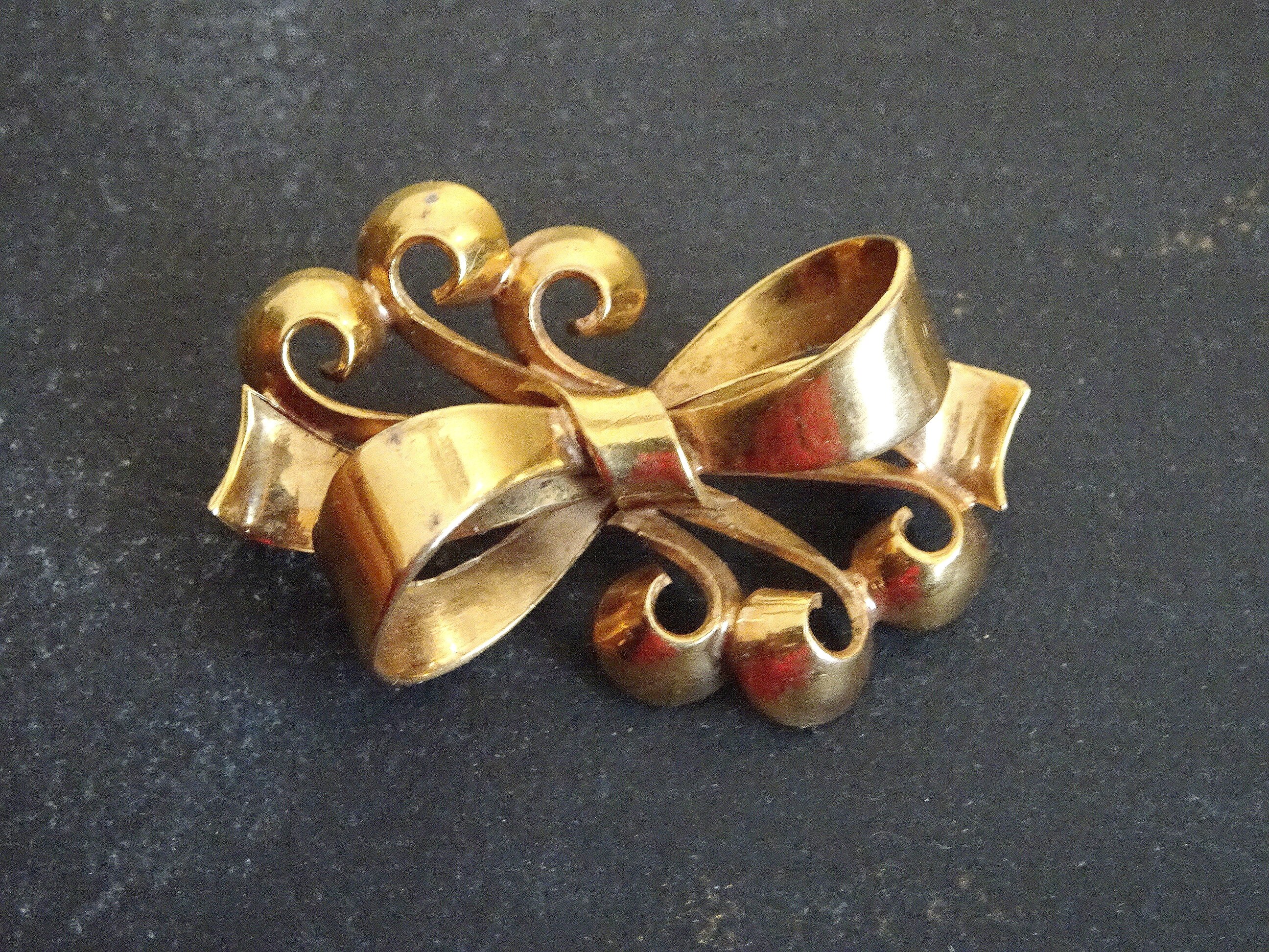 Broche Vintage Aiguille à Tricoter - Plaqué Or, Thème Tricot, Occasion