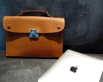 Vintage LEATHER Laptop, Tablet, Ipad, MacBook Air 2020 Case . 13 inches laptop case bag