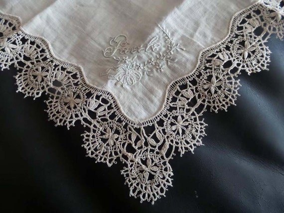 Antique French 1900s Creamy Heirloom Bobbin Lace … - image 7