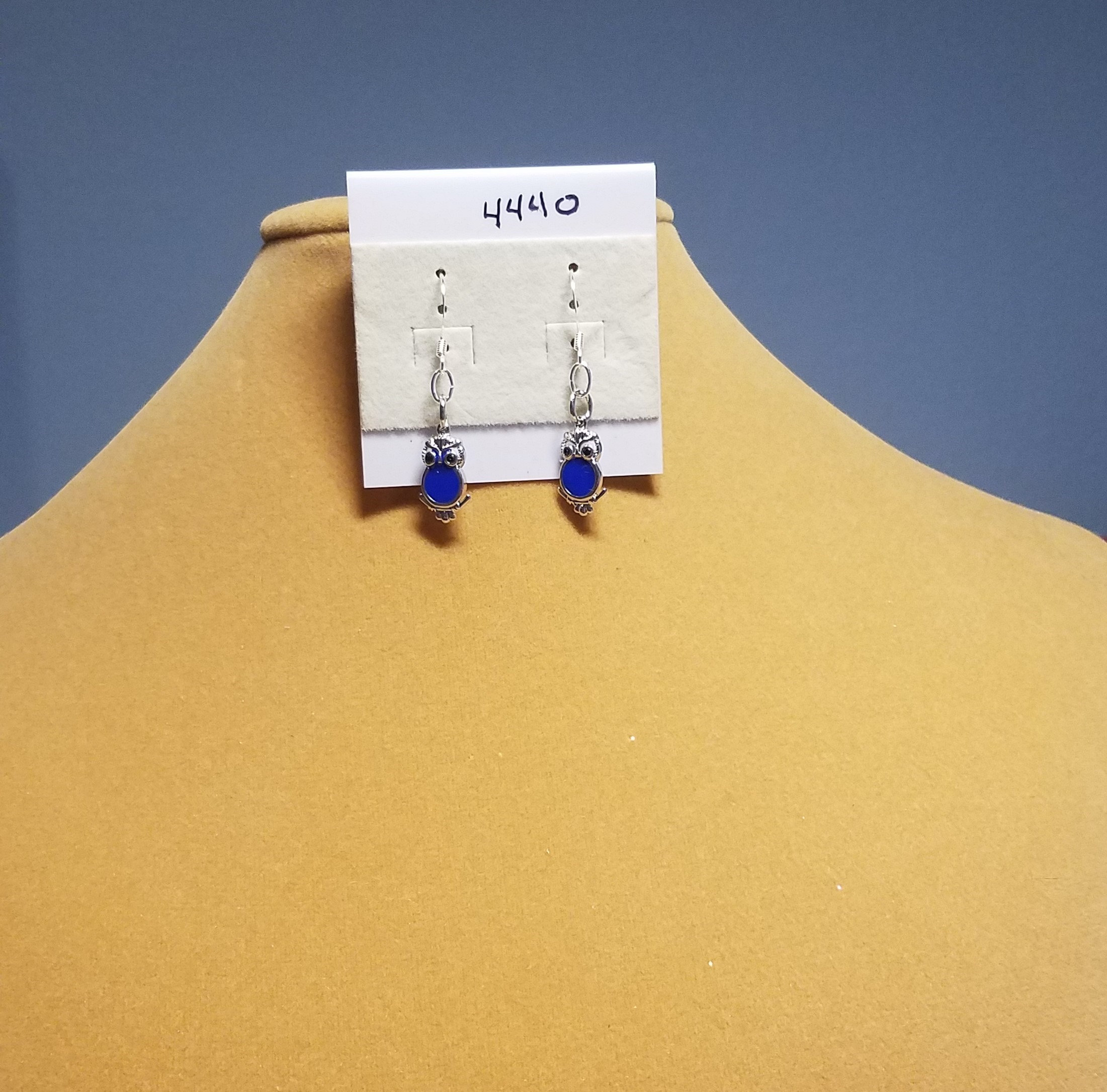 Blue Belly Owls 4440