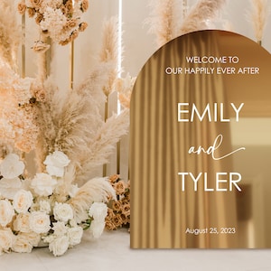 Wedding welcome sign decals. Welcome wedding sign stickers. Vinyl decals for wedding signs. Wedding mirror decal. Decals for mirror