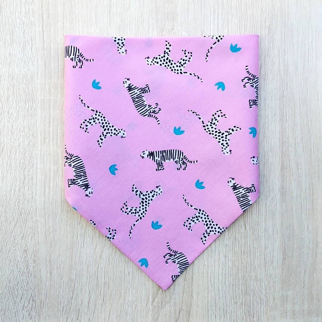 Bandana Pour Animaux de Compagnie Attaché Aux Tigres, Bandana Rouge Chat, Mignon Chat Rose, Cadeau d