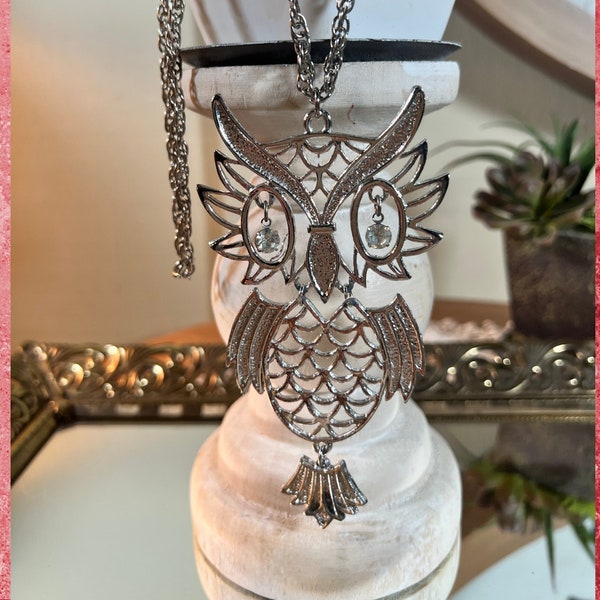 Vintage Silver Owl  Nicklace, Rhinestone Chain, Metal, Moving Parts, 18 Inch Chain, 1970's   B34-11-12