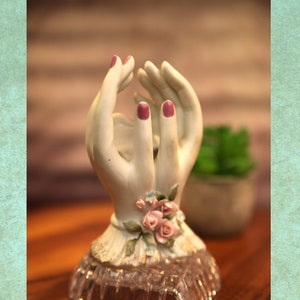 Vintage Lefton Handbemaltes Porzellan 5&quot; Lady Hands Statue Figur Vase Schüssel, 1080er B33-3-14