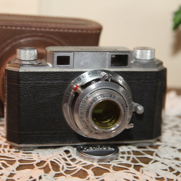 Rare 1947 Konica Konirapid Rangefinder Camera w/Hexanon 2.8 Lens   B13-8-4