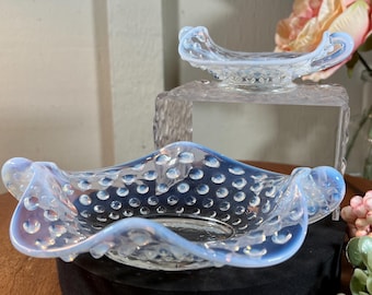 Grand Dôme / Cloche En Verre Taillé – Présentoir Victorien Massif – Antique