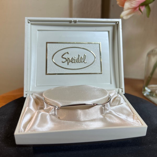 Vintage, SPEIDEL, Silver Tone, Polished, ID Bracelet, Engravable, 6.25" Diameter, New in Box, New Old Stock, 1980's   B80-2-11