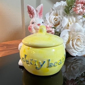Vintage, Ceramic, Bunny Holding Jelly Bean Pot , w/Cover, Small, 5 Inch, 1960&#39;s   B47-6-29