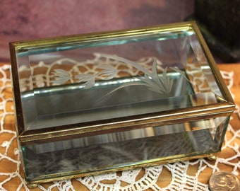 Vintage All Glass & Brass Trinket Box, Etching, 5", 1980's     B62-6-28