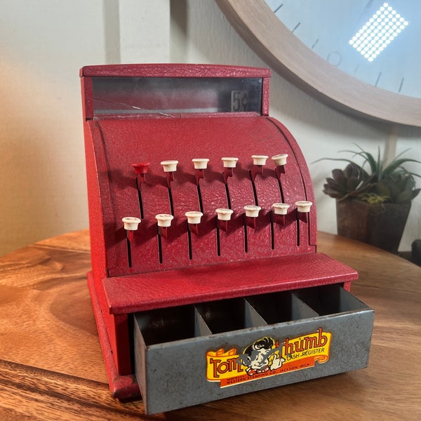 Vintage, Tom Thumb, Old Fashioned, Cash Register, Western Stamping Co. USA, 8 Inch, 1950's   B70-1-24