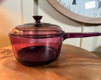 Corning, Visions, 1.L, Cranberry Glass, Covered, Saucepan, Pot, Non Stick ,Pyrex, Lid, USA, 1980's, Vintage   B67-12-15