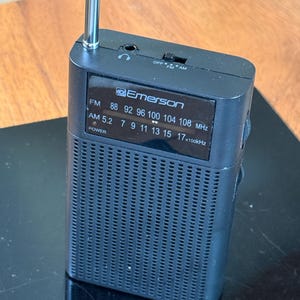 Vintage, EMERSON, Solid State, Transistor Radio, AM/FM, Works, 4&quot;, 1980&#39;s to 1990&#39;s   B45-7-6