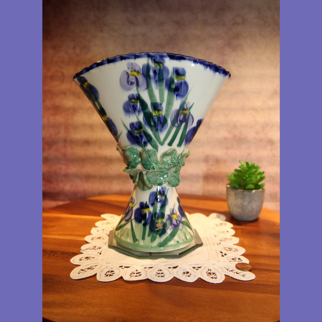 Vintage Hand Made Pottery Fan Shape Vase, Iris Floral, 10, 1980's B382
