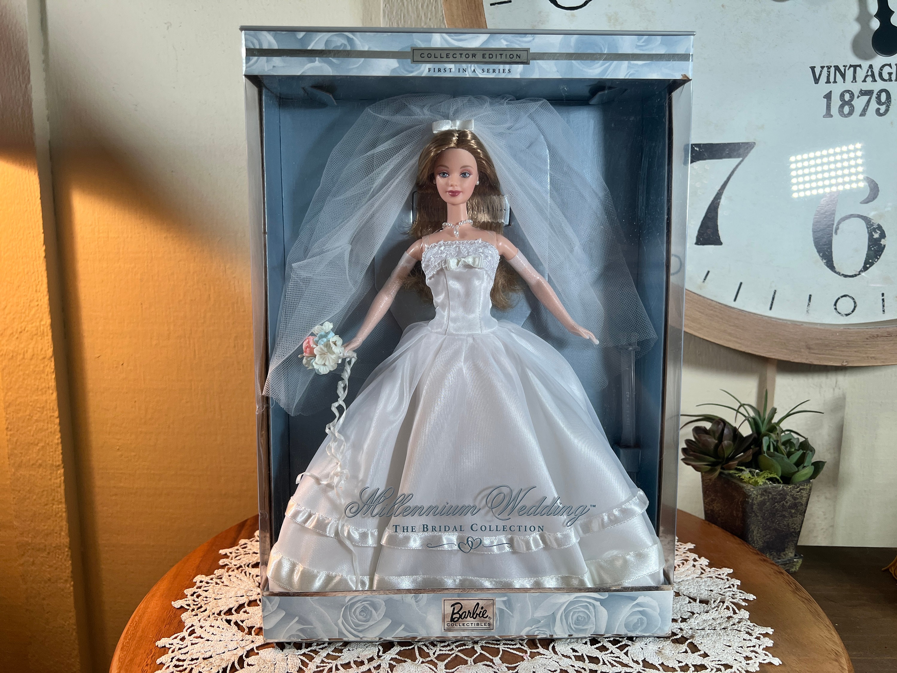 Barbie, Millennium Wedding, the Bridal Collection, Millennium Bride Barbie,  Vintage, Bride, Doll, NIB, 1999, 14 Inch B64-12-15 