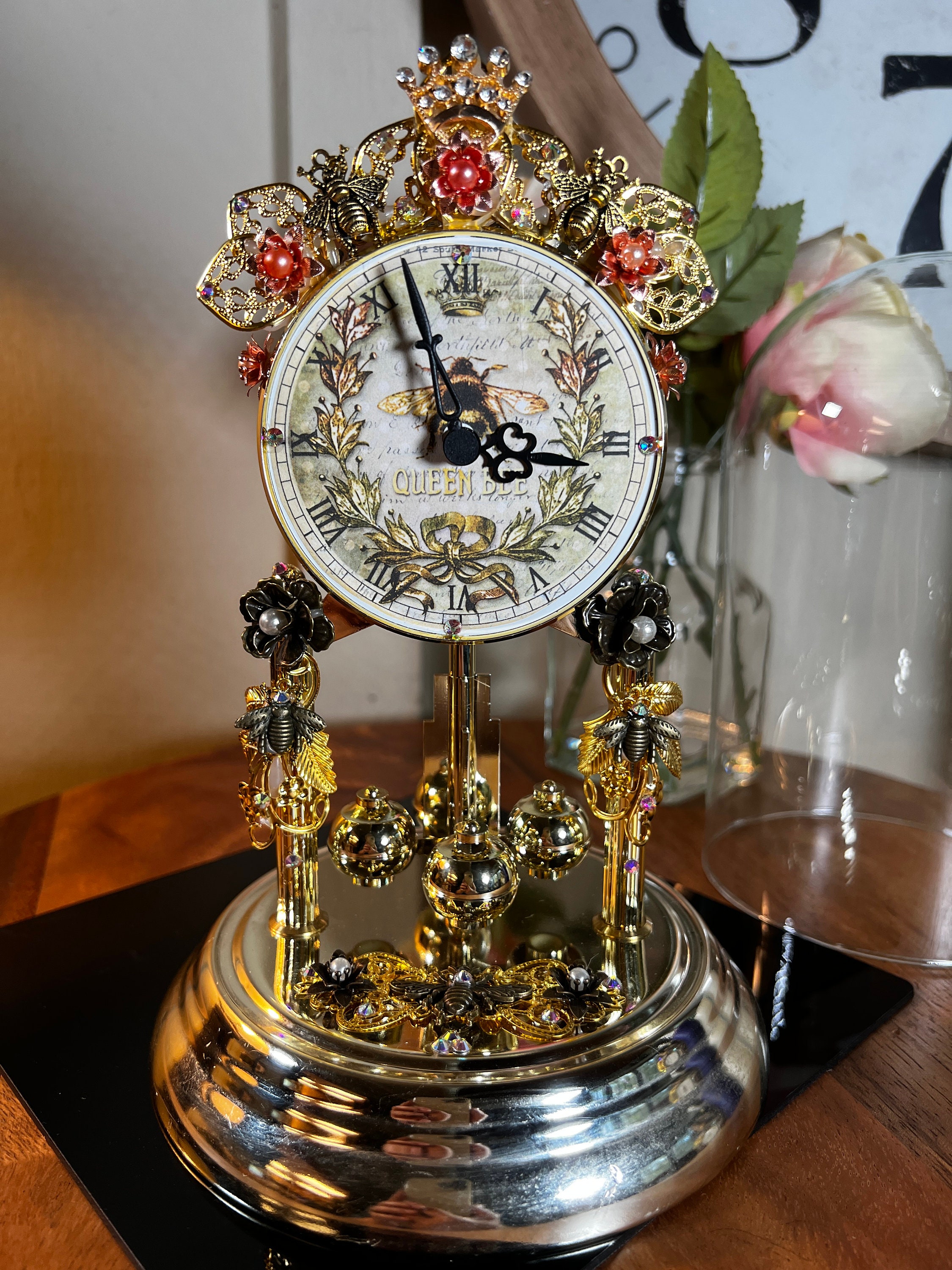 Vintage, Queen Bee, Bumble Bee, Anniversary Clock, Large, 9 Vintage, Queen Bee, Bumble Bee, Anniversary Clock, Large, 9