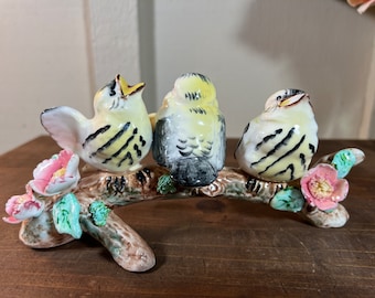 Porcelain, Baby Robins, on Branch, Norcrest, Japan, Vintage, 1950&#39;s, 8&quot;        B72-4-8