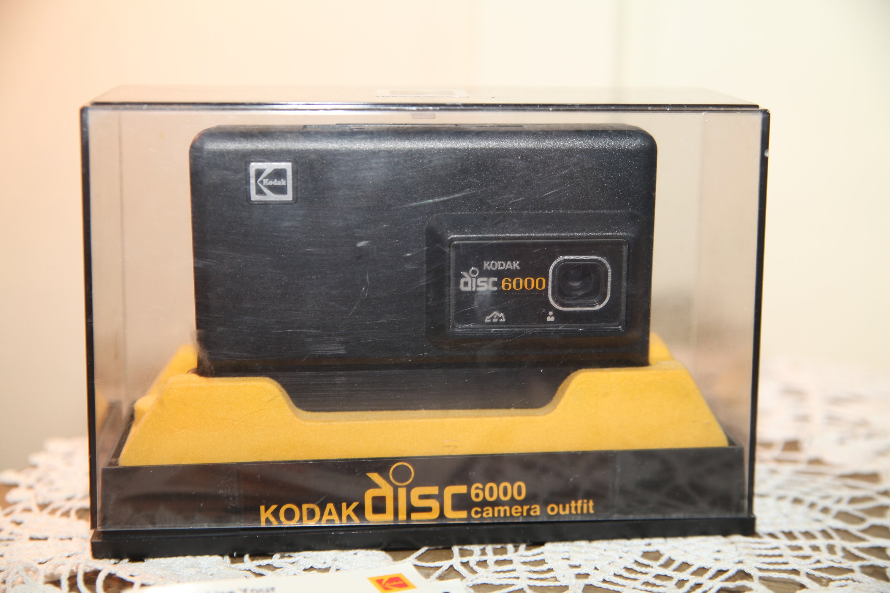 Rare Vintage Kodak Disc 6000 Camera Outfit in Original Display