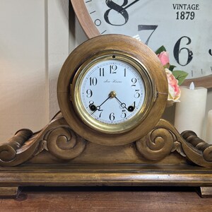 Antique, New Haven, Brown, Swirl Wood, Mantel Clock, Mechanical