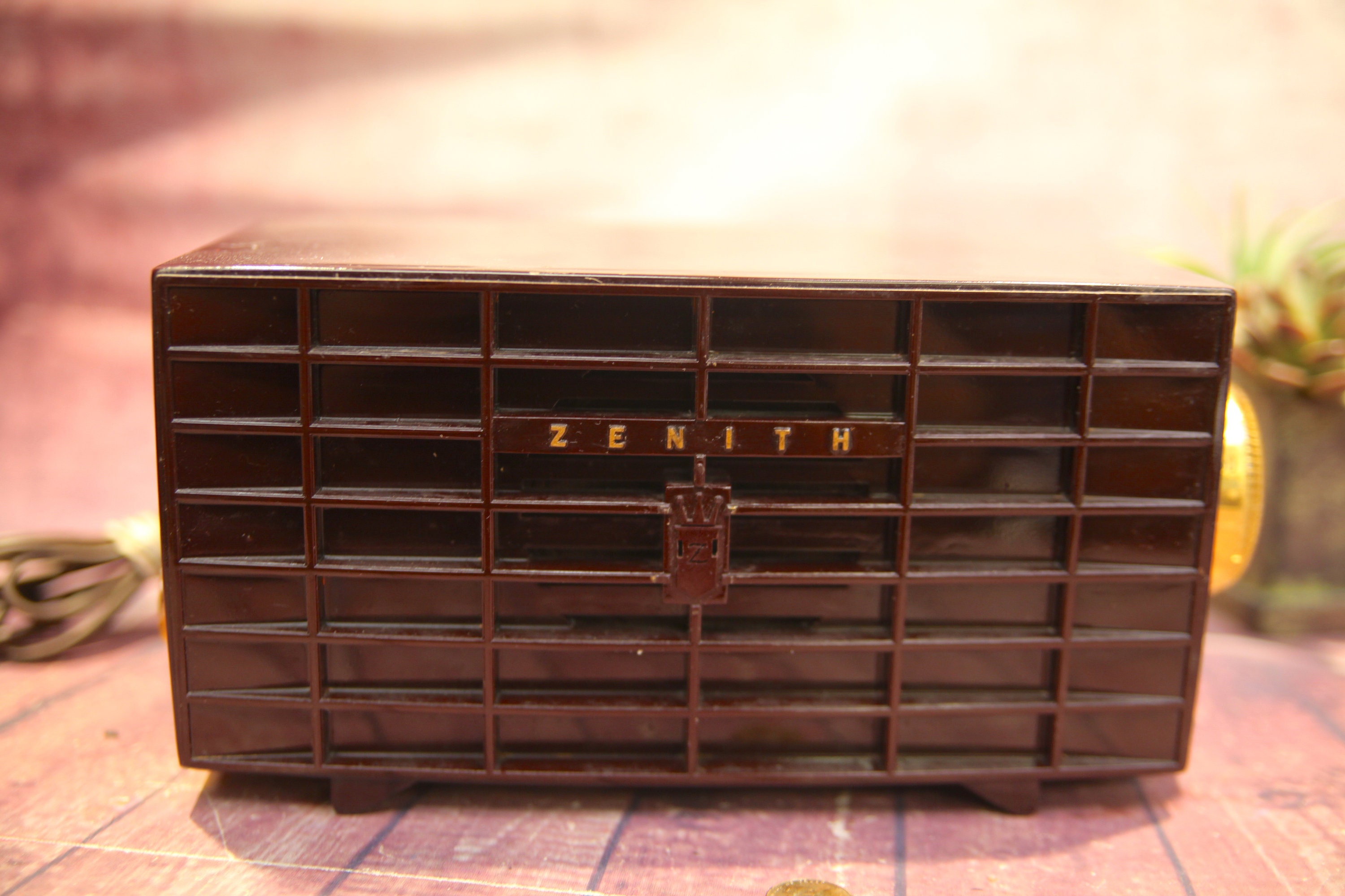 Vintage Zenith Long Distanz, 1940er Jahre, AM, Tube, Bakelit Radio, FUNKTIONIERT, 9,5 'B9-11-14 - Etsy.de Vintage Zenith Long Distanz, 1940er Jahre, AM, Tube, Bakelit Radio, FUNKTIONIERT, 9,5 'B9-11-14 - Etsy.de