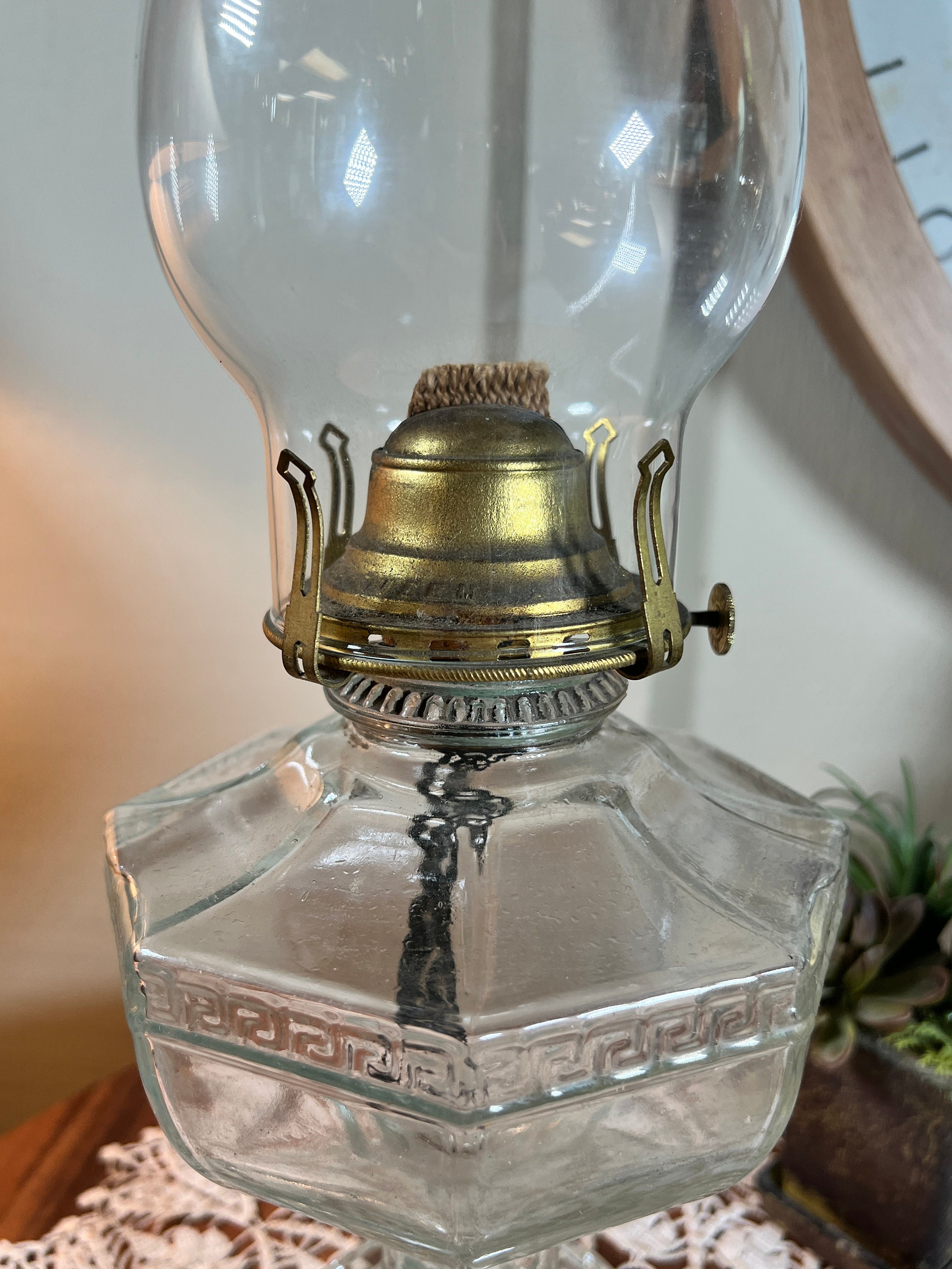 油彩『窓際』 Vintage Clear Glass Kerosene Oil Hurricane Lamp Light