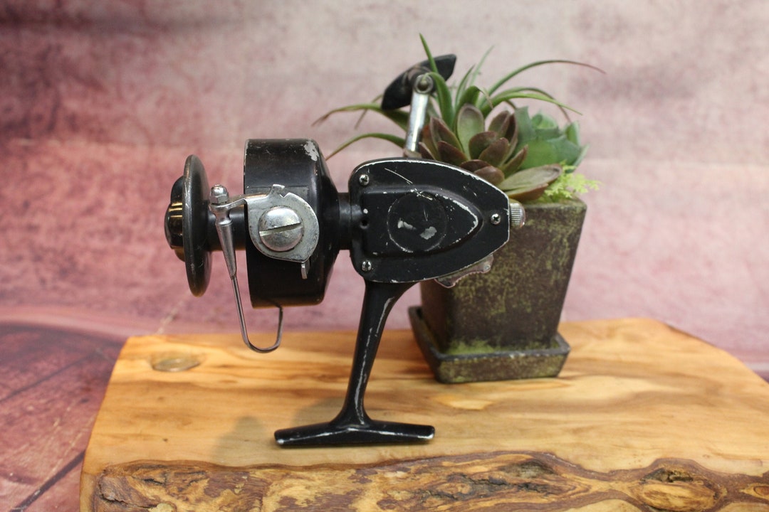 リール Berkeley SpiningReel 4201 USA Vintage Berkley 420 • Spinning Fishing Reel • Made in USA