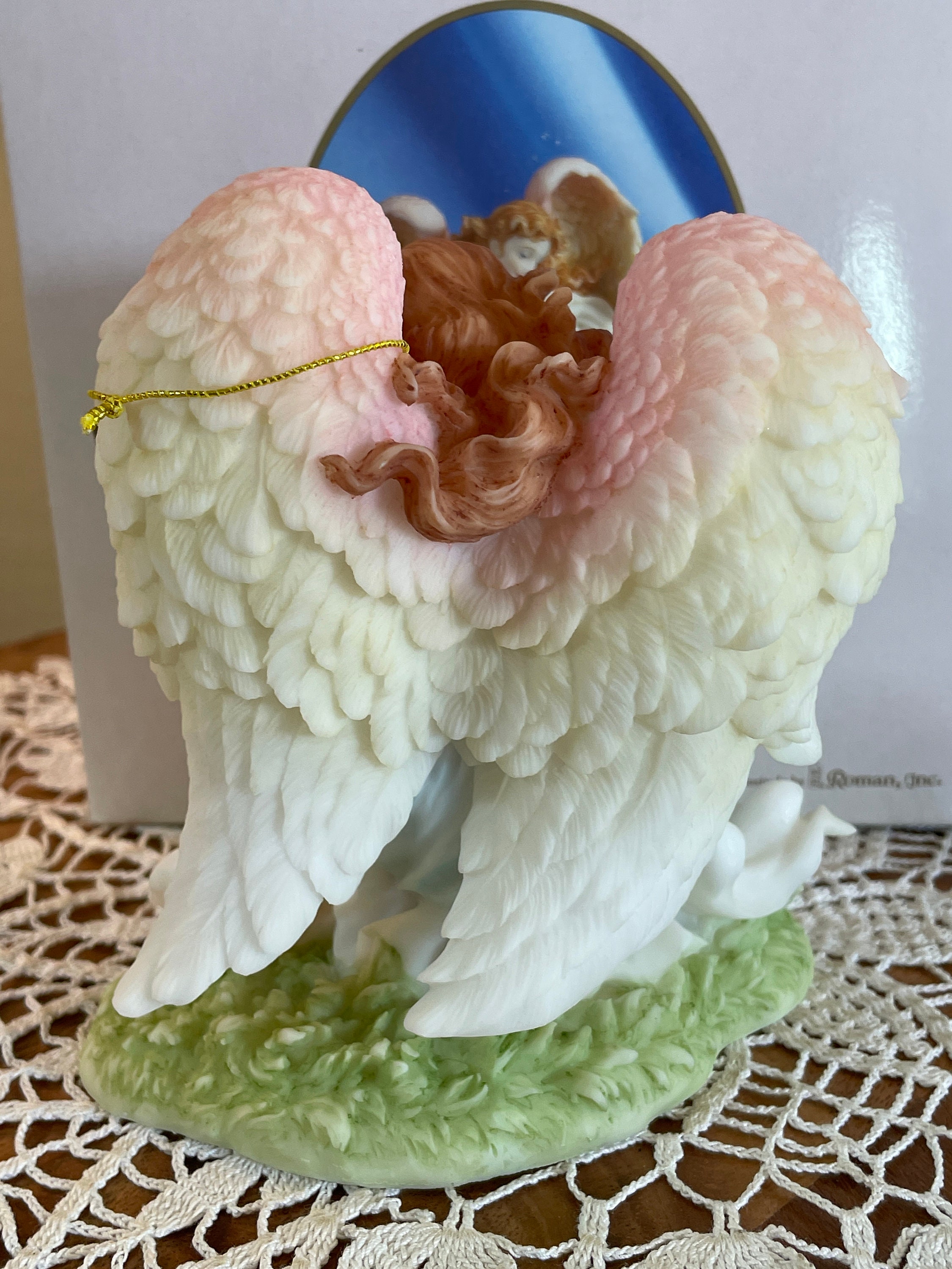 Seraphim Classics Roman Inc, Angel of Kindness-2000 Gift Creations