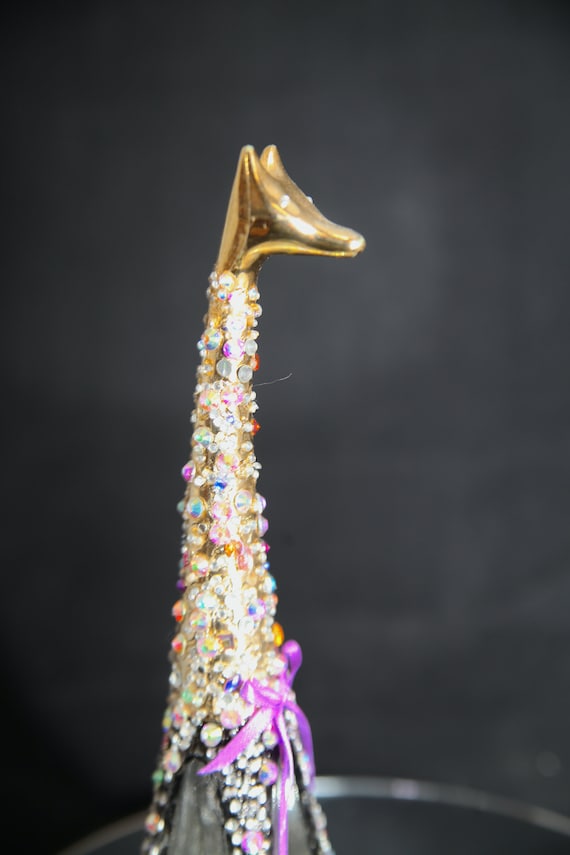 Vintage Avon Giraffe Perfume Bottle Hand Painted Embellished Rhinestones Sparkle Ornate 8 Inch 1960 s 22 R11 10 Etsy Canada